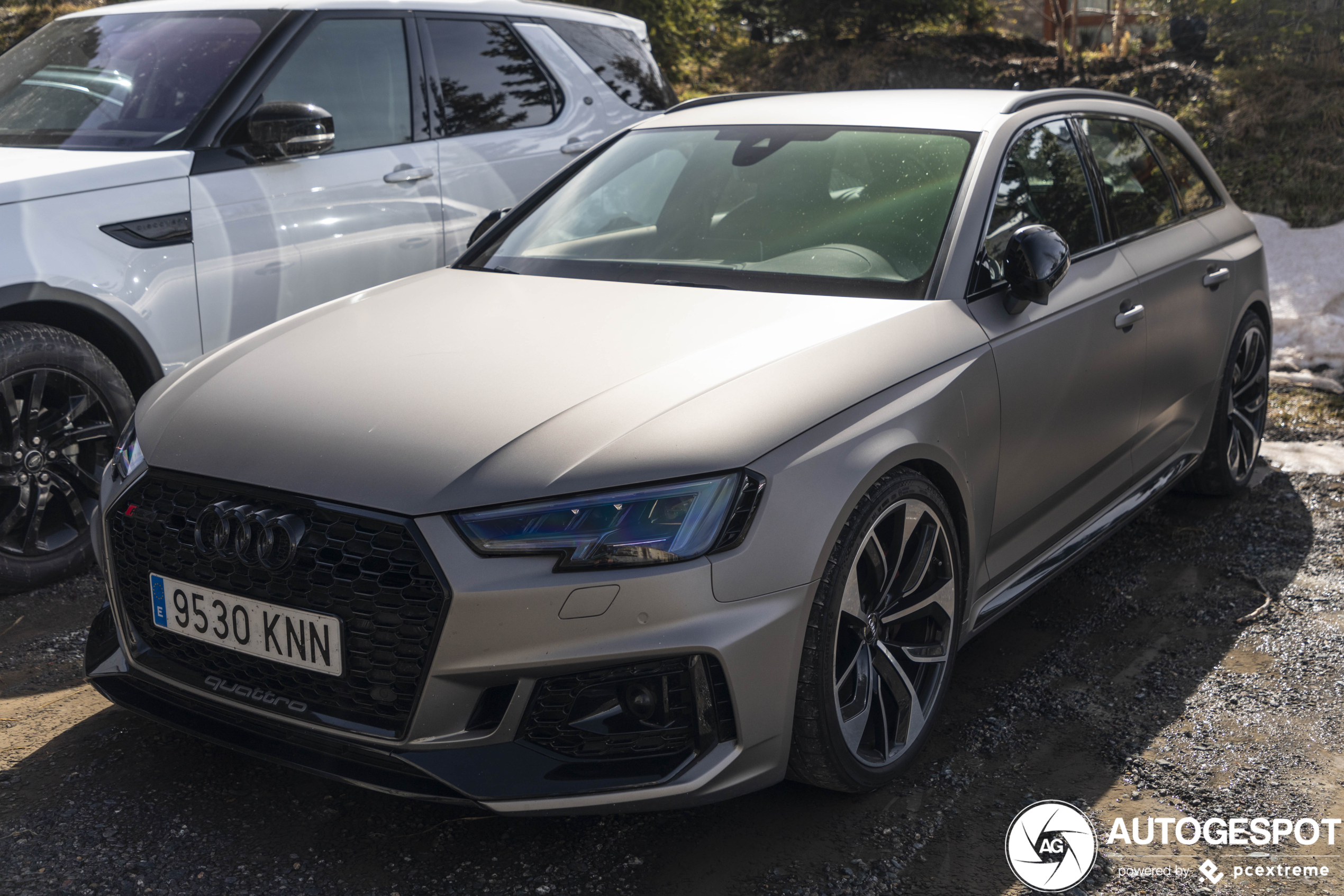 Audi RS4 Avant B9