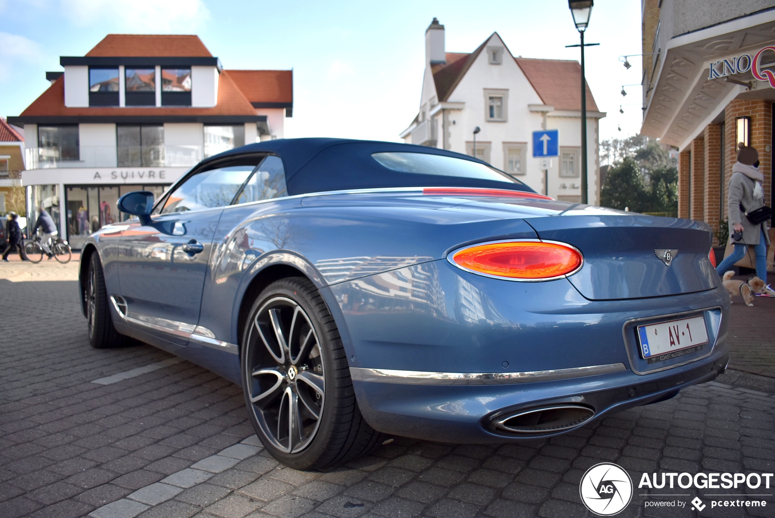 Bentley Continental GTC 2019