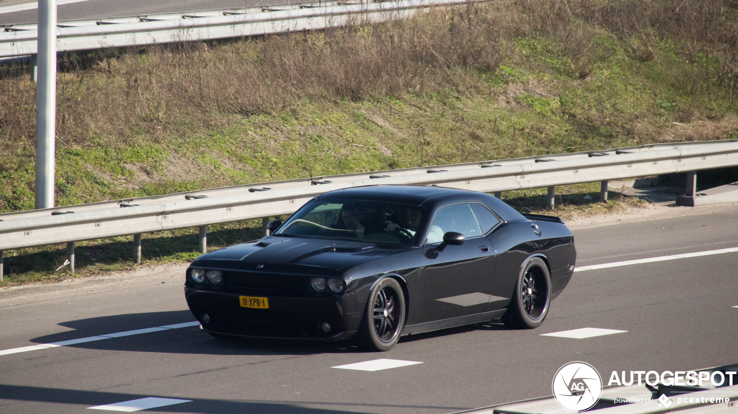 Dodge Challenger SRT-8