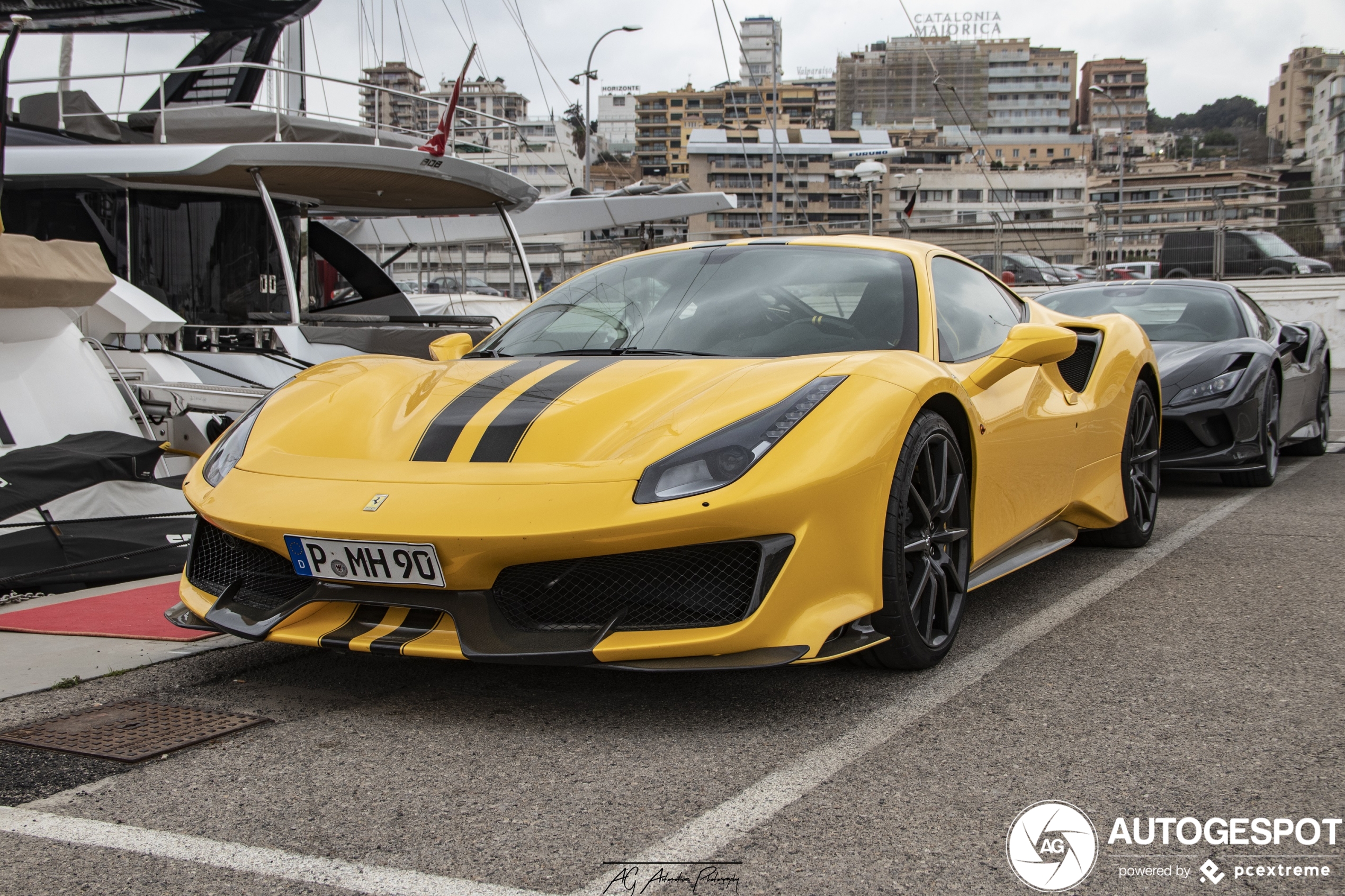 Ferrari 488 Pista