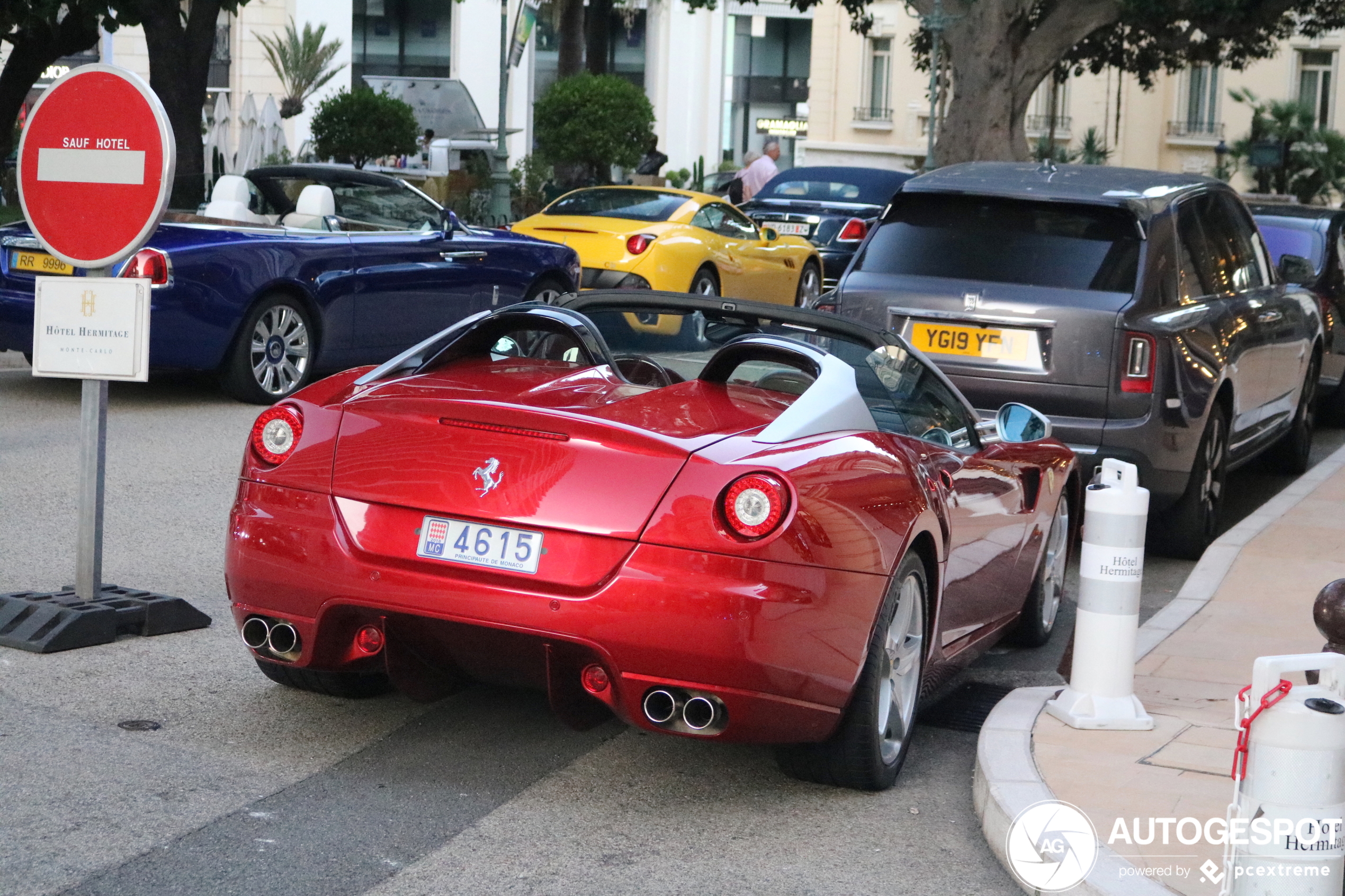 Het leven is een stuk mooier in een Ferrari 599 SA Aperta