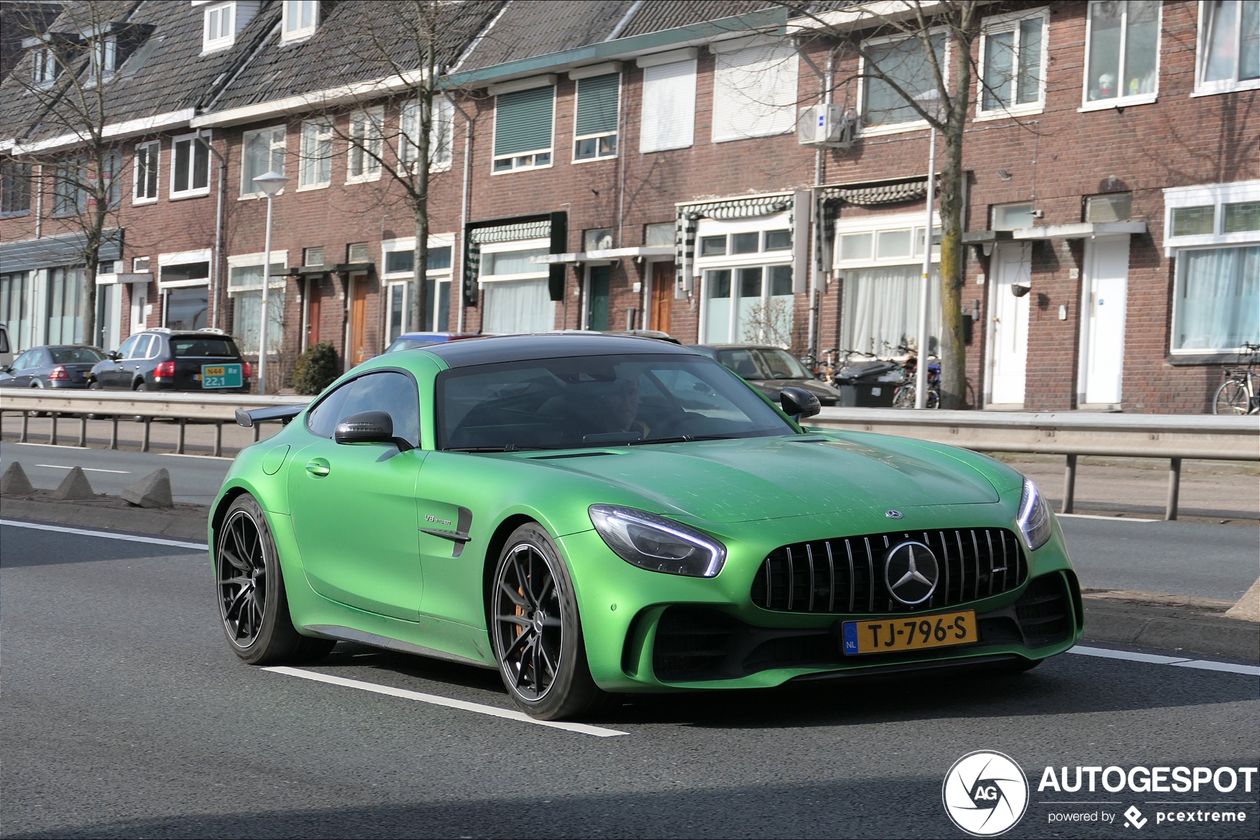 Mercedes-AMG GT R C190