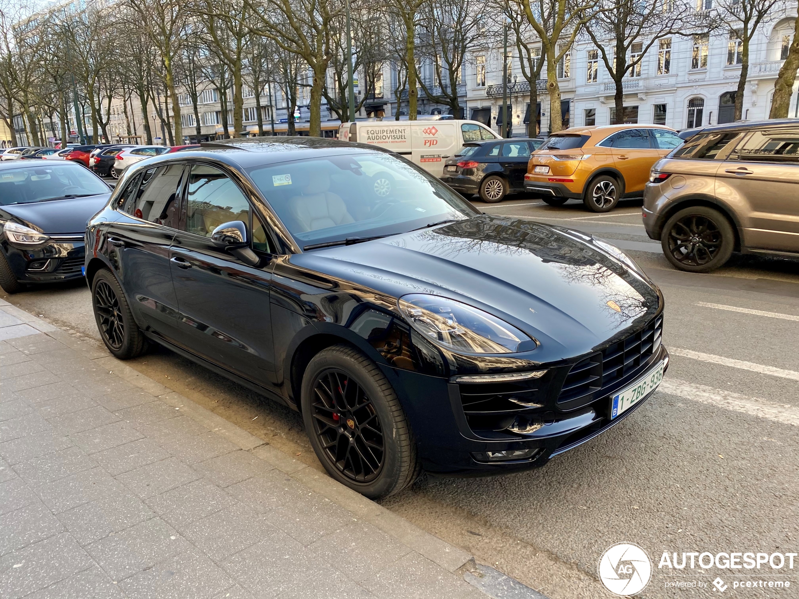 Porsche 95B Macan GTS