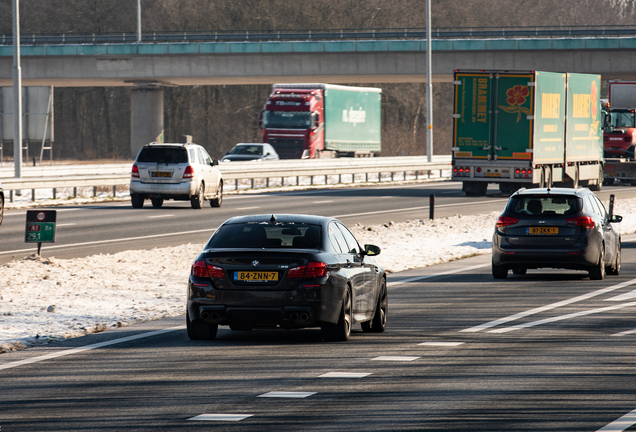 BMW M5 F10 2011