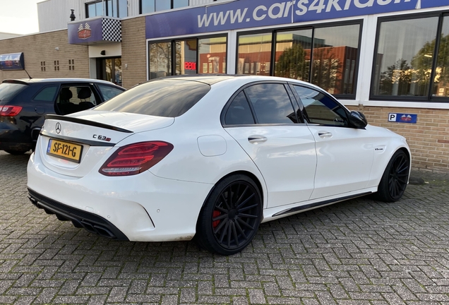 Mercedes-AMG C 63 S W205