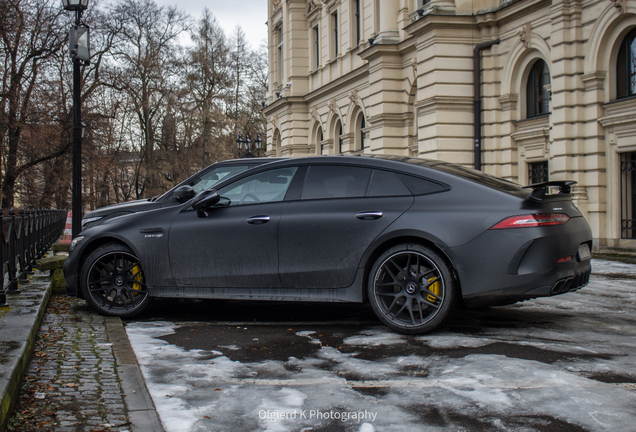 Mercedes-AMG GT 63 S X290