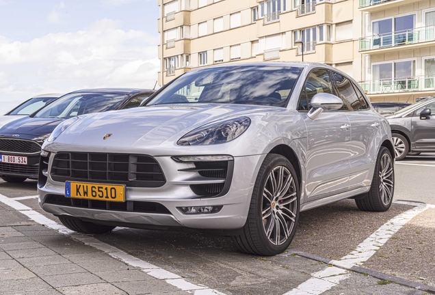 Porsche 95B Macan GTS