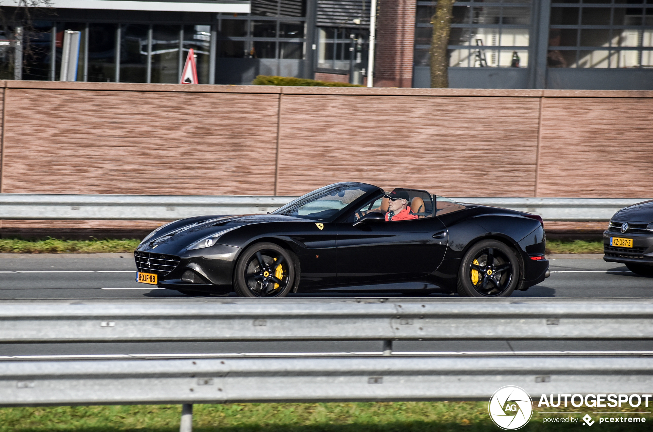 Ferrari California T