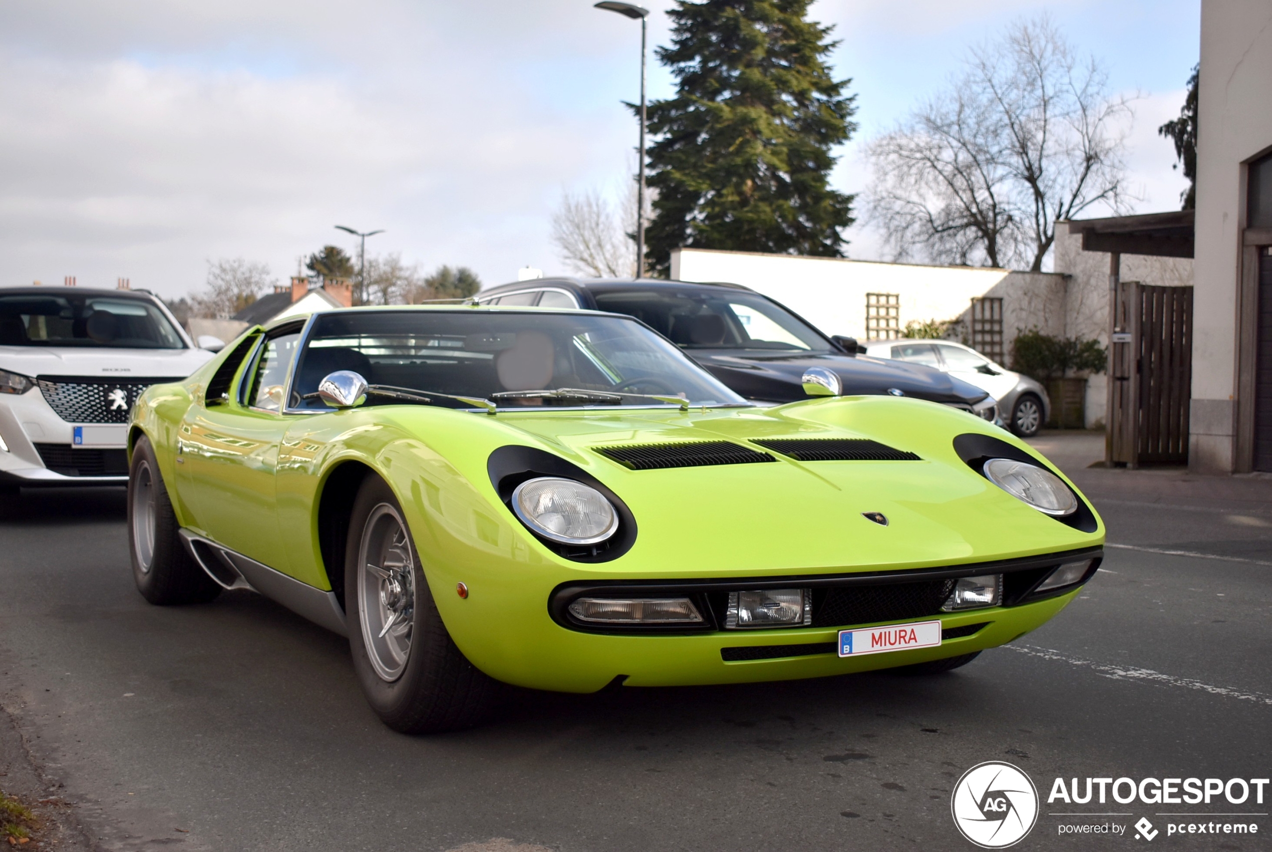 Perfectie: Lamborghini Miura P400 SV met Miura kenteken