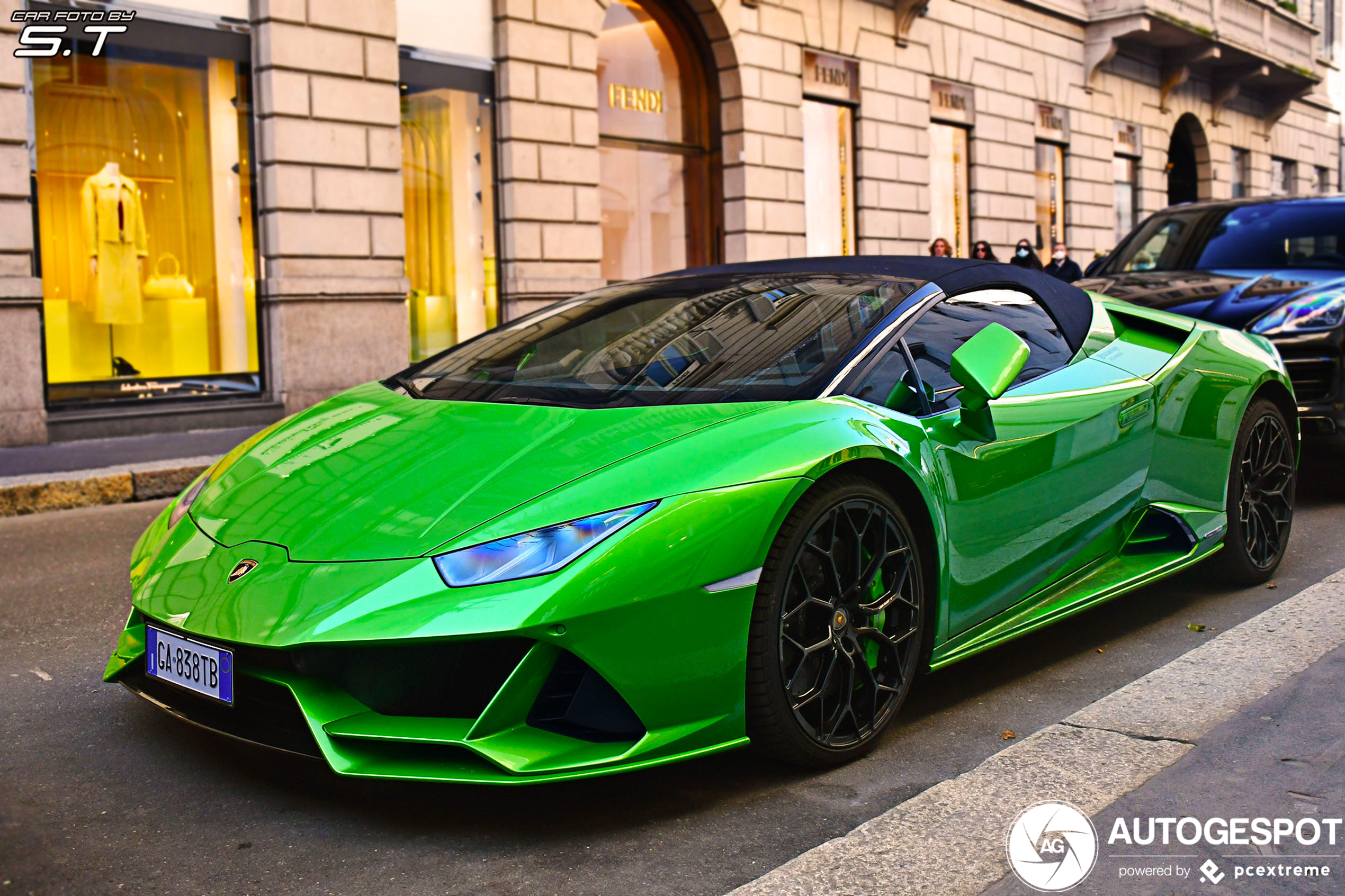 Lamborghini Huracán LP640-4 EVO Spyder