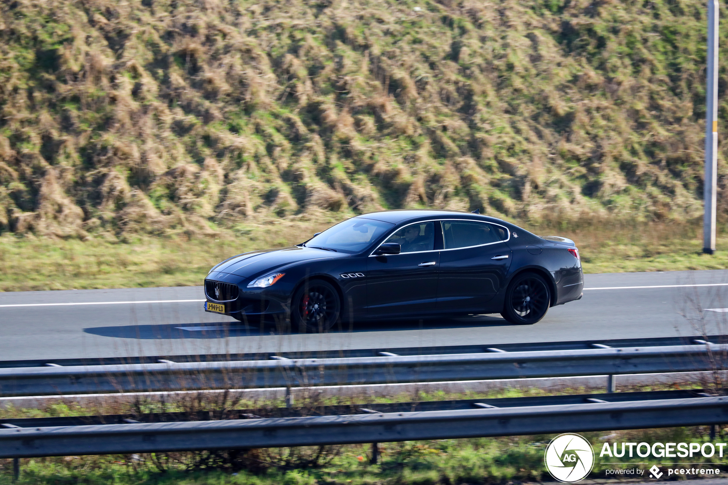 Maserati Quattroporte S Q4 2013