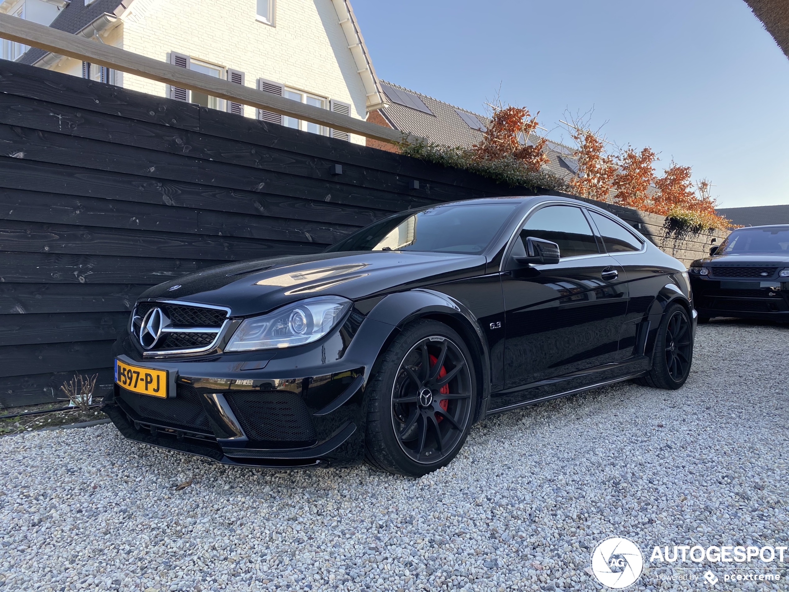 Mercedes-Benz C 63 AMG W204 - 27 November 2021 - Autogespot