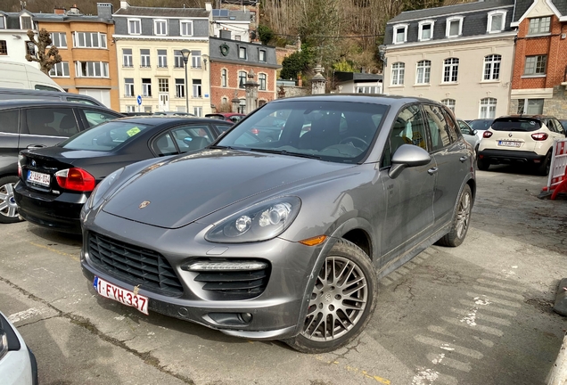 Porsche 958 Cayenne GTS