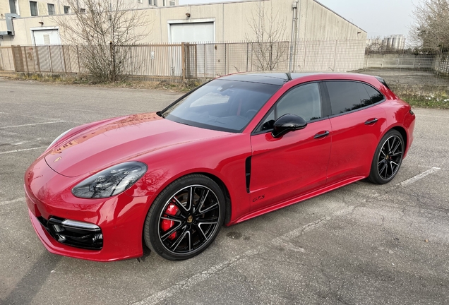 Porsche 971 Panamera GTS Sport Turismo