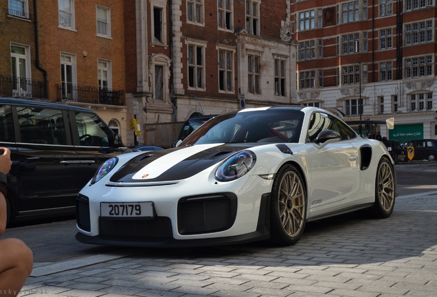 Porsche 991 GT2 RS Weissach Package