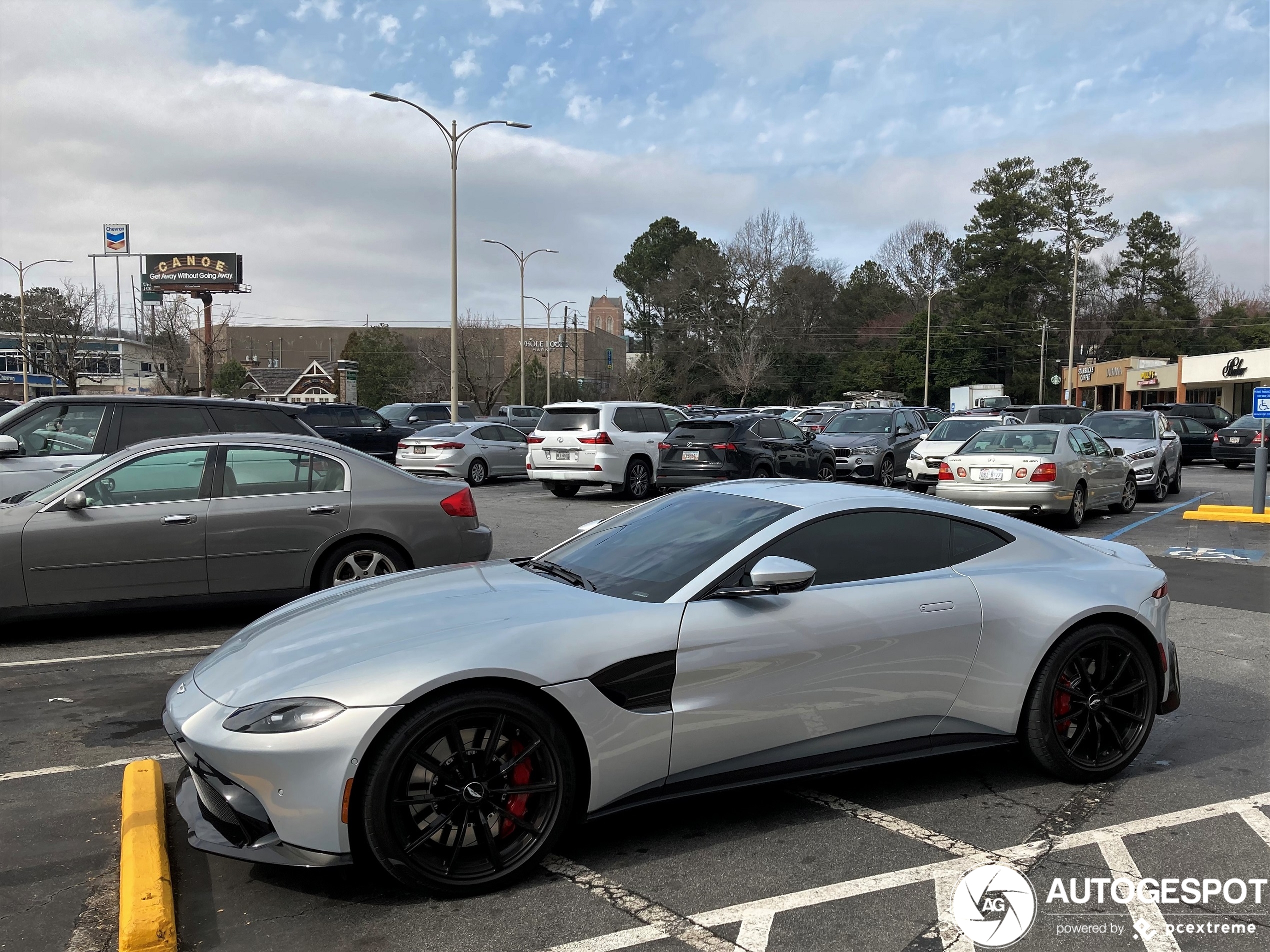 Aston Martin V8 Vantage 2018