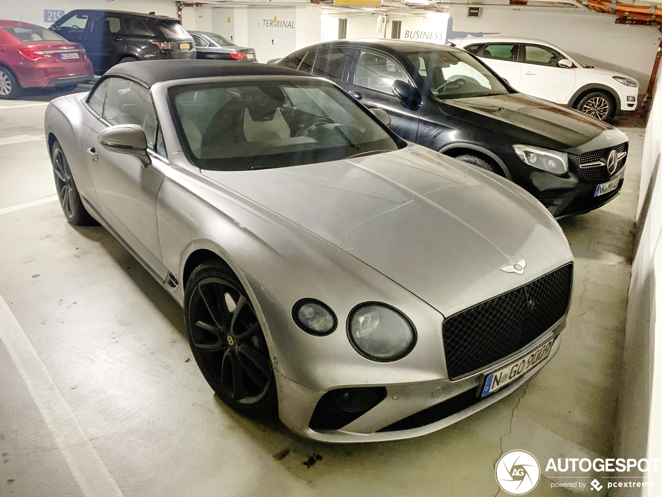 Bentley Continental GTC 2019