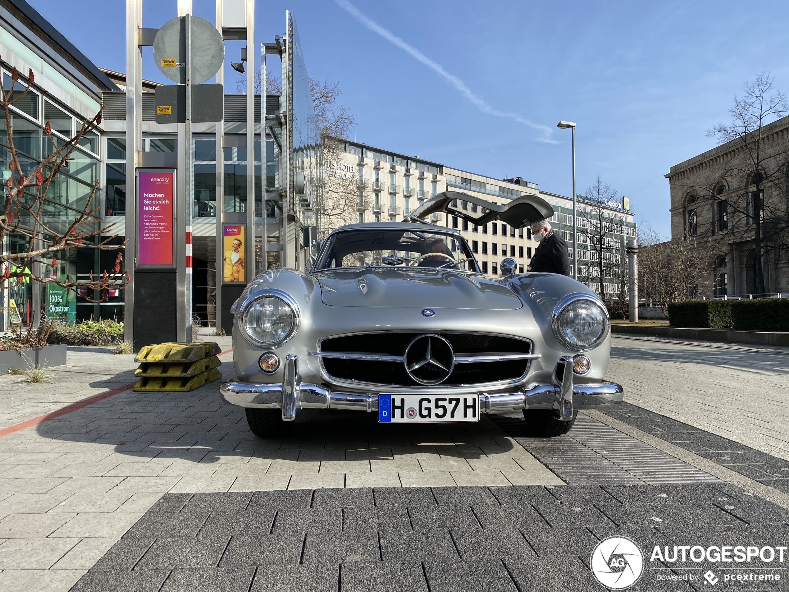 Mercedes-Benz 300SL Gullwing