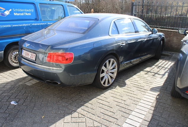 Bentley Flying Spur V8