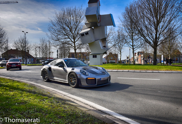 Porsche 991 GT2 RS Weissach Package