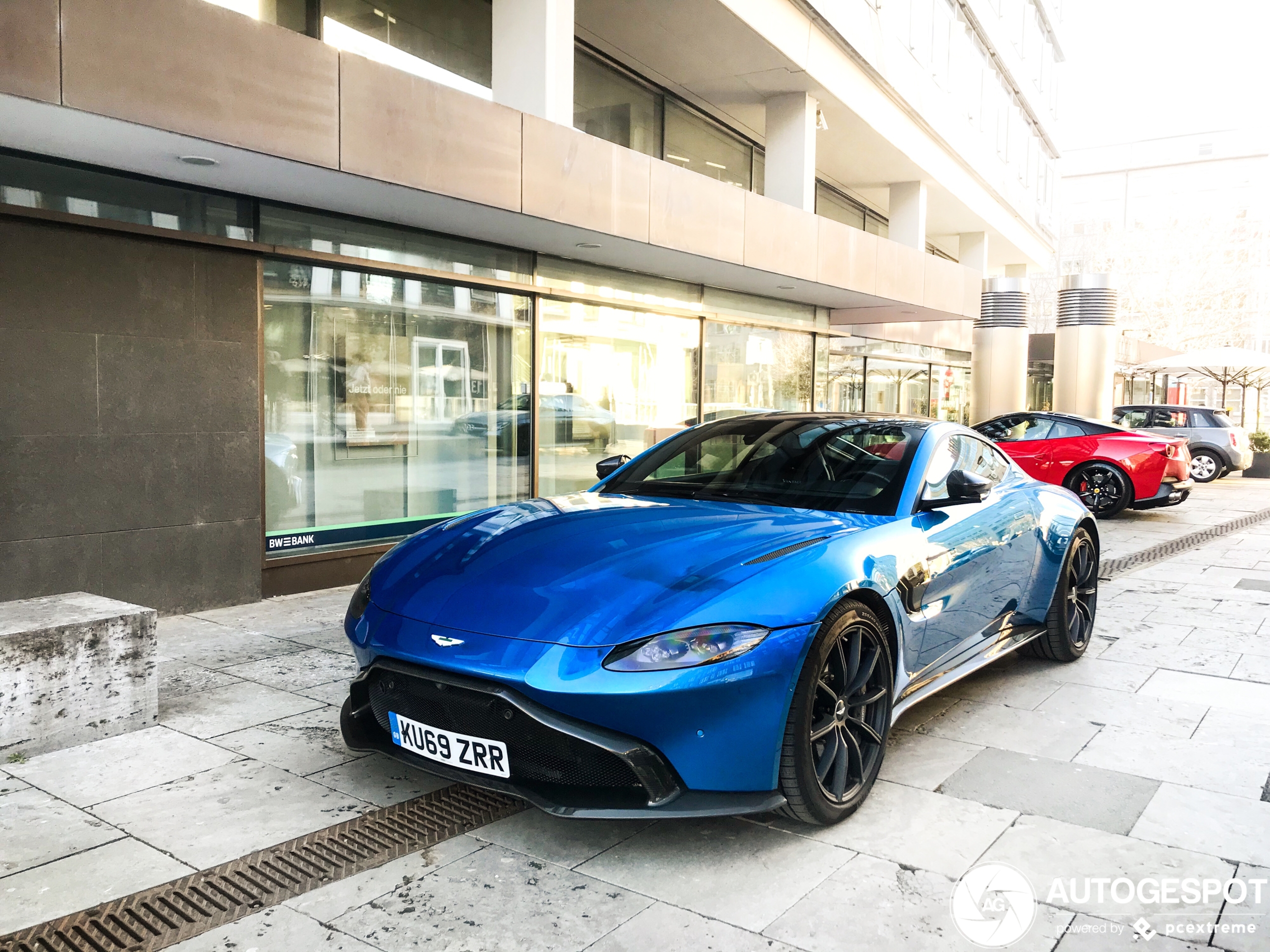 Aston Martin V8 Vantage 2018