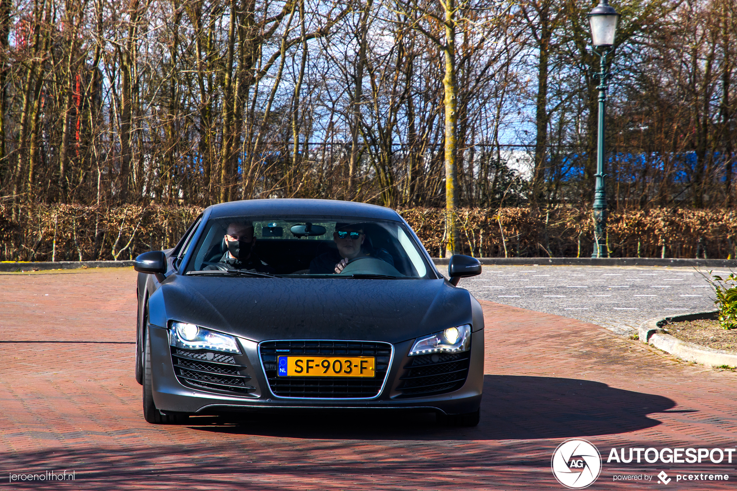 Audi R8