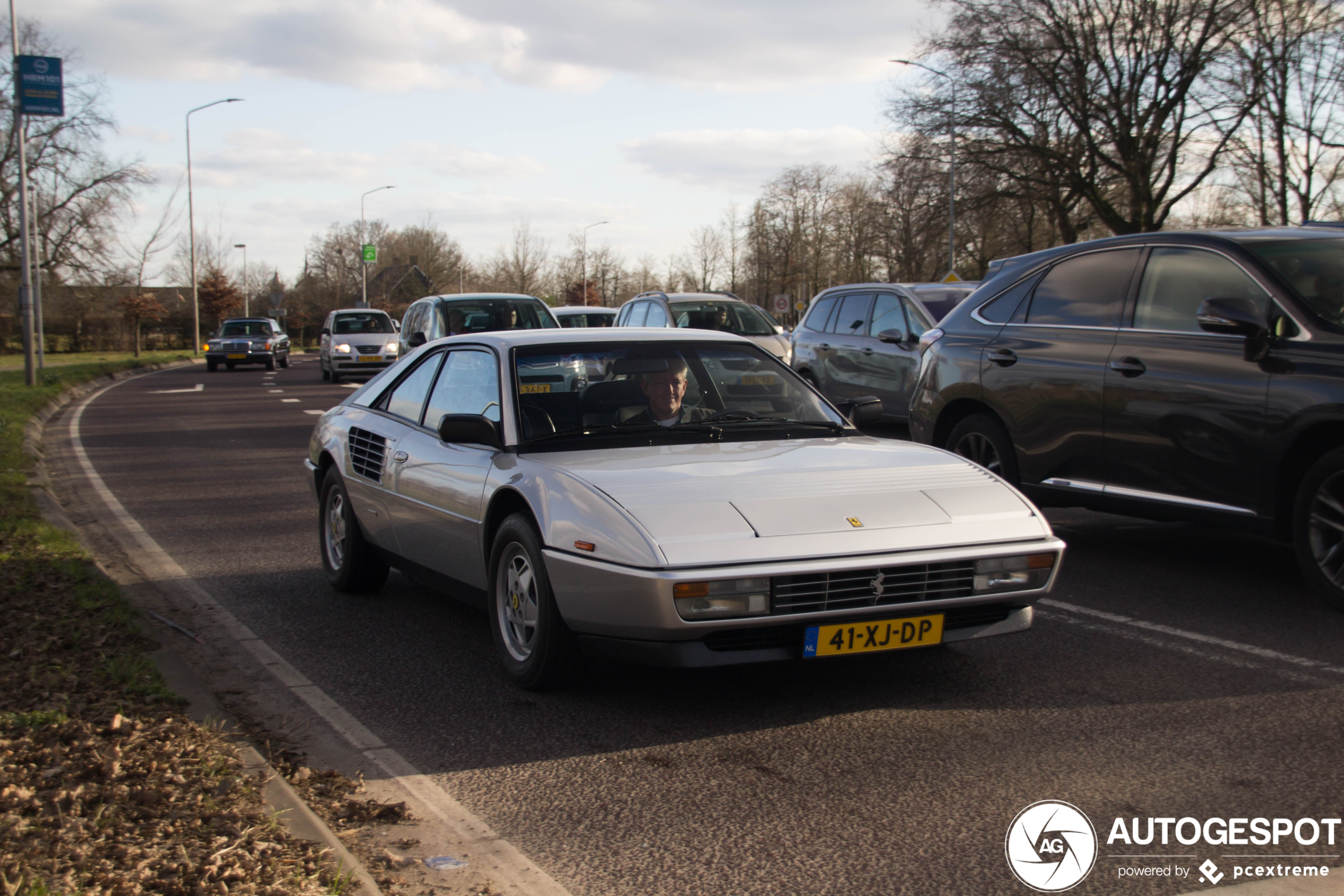 Ferrari Mondial 3.2