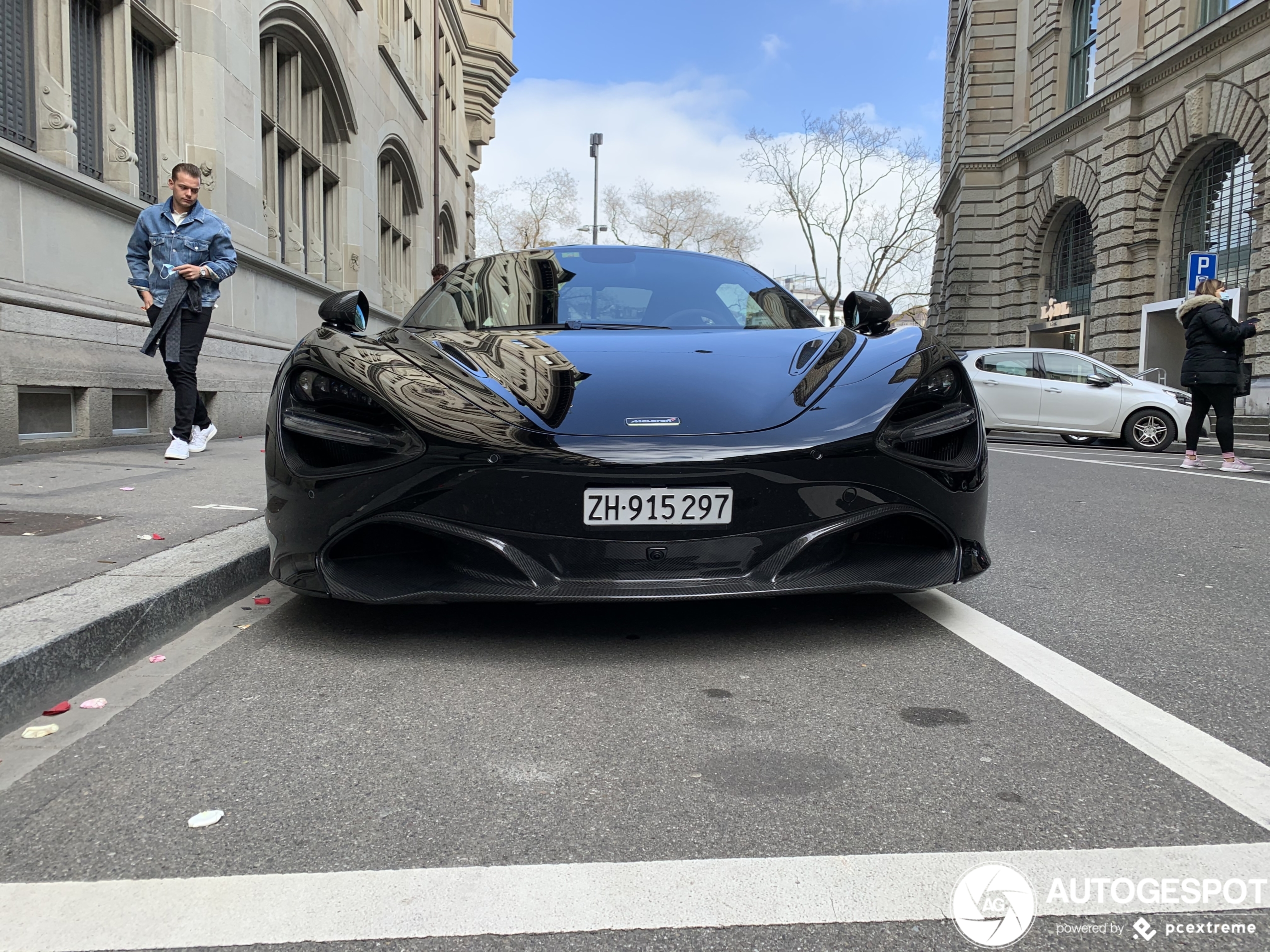 McLaren 720S