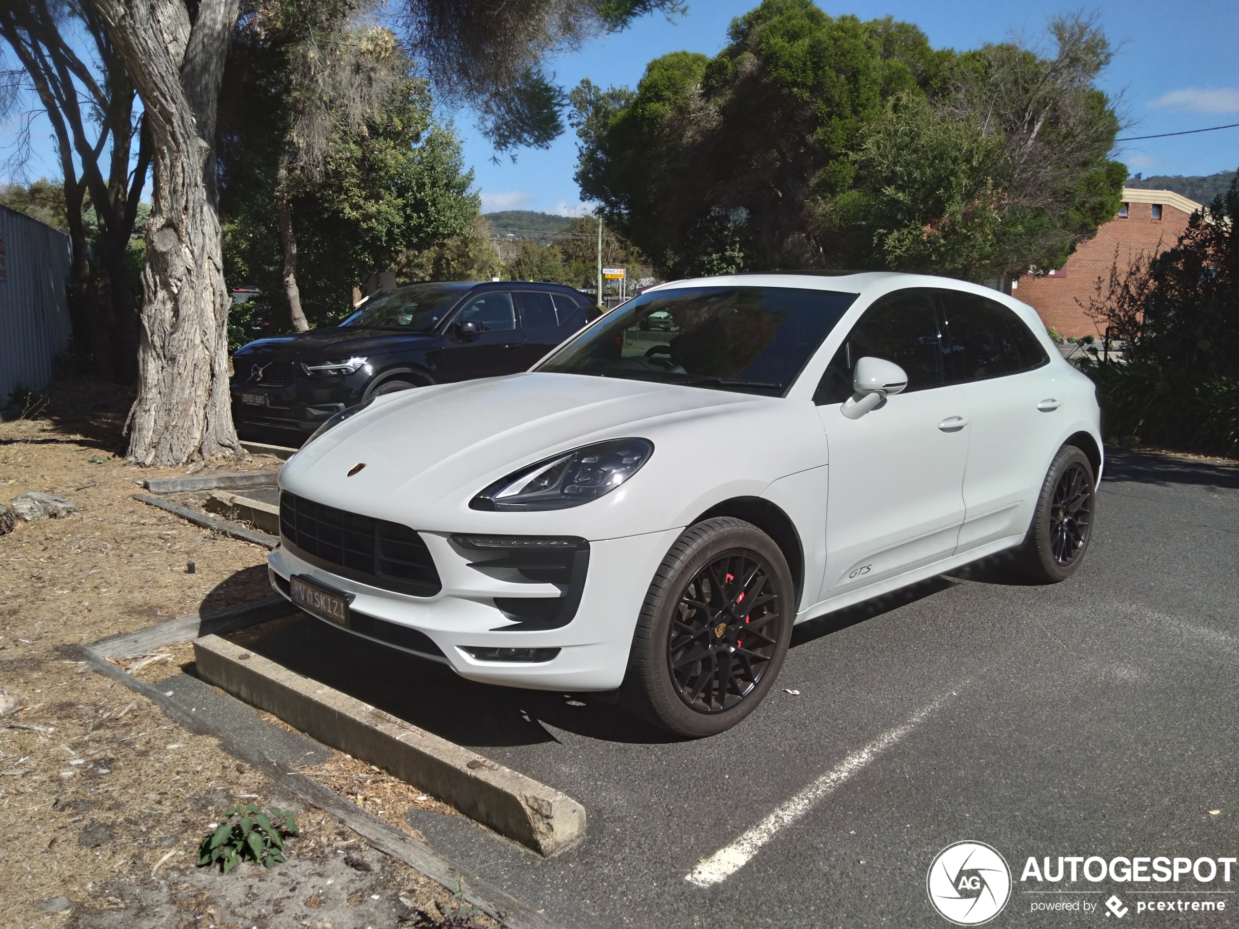 Porsche 95B Macan GTS