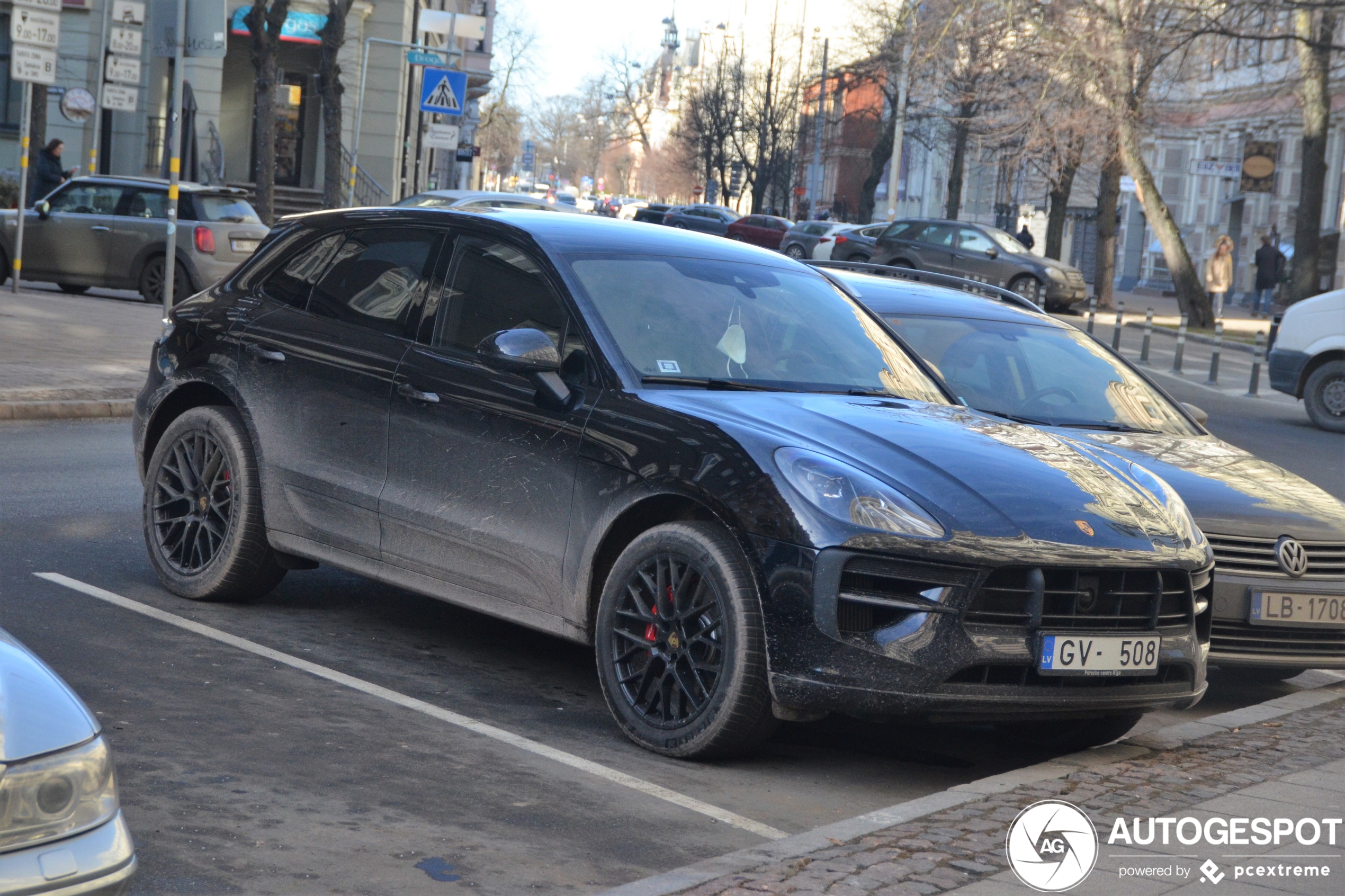 Porsche 95B Macan GTS MkII