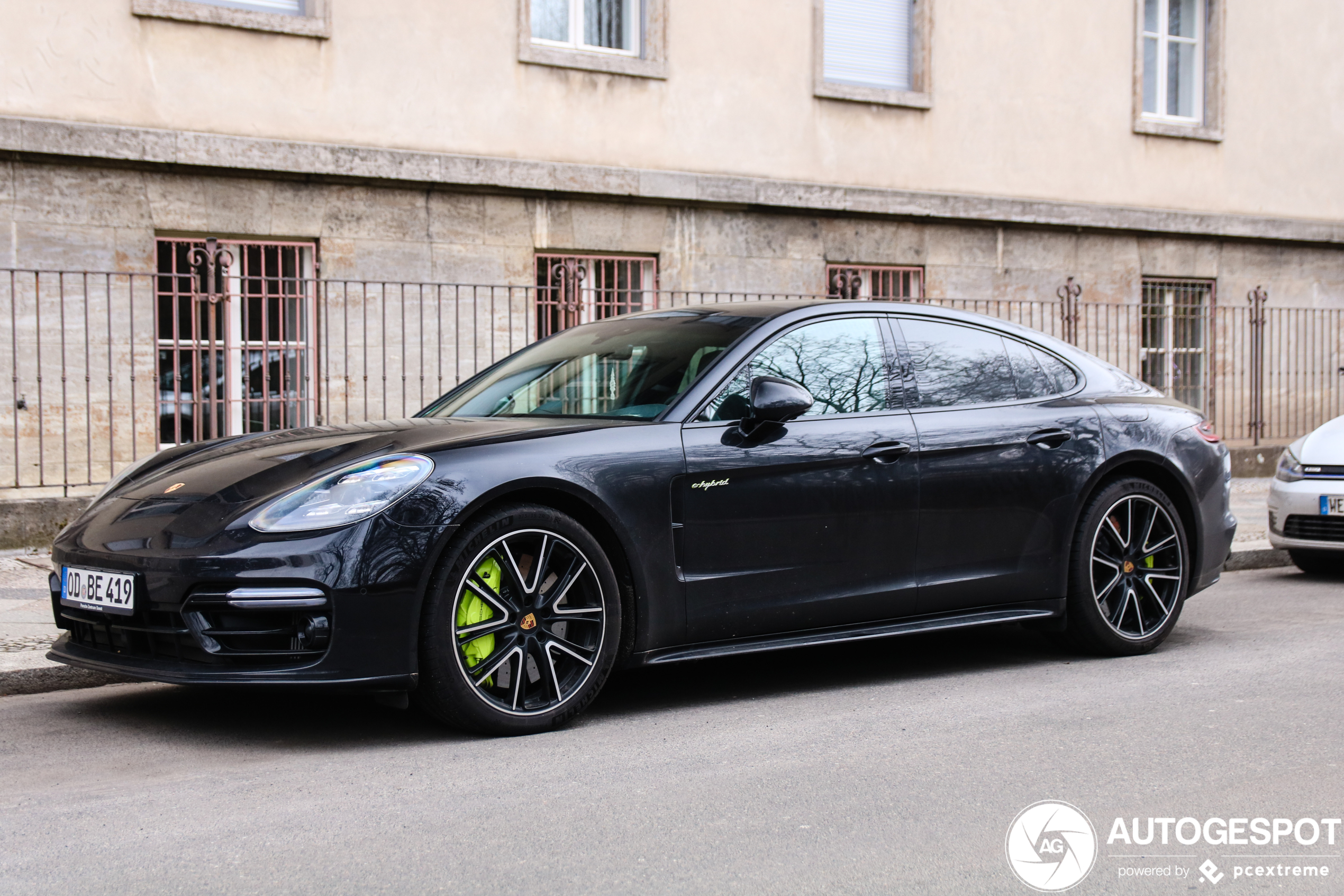 Porsche 971 Panamera Turbo S E-Hybrid