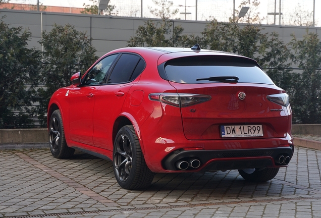 Alfa Romeo Stelvio Quadrifoglio 2020