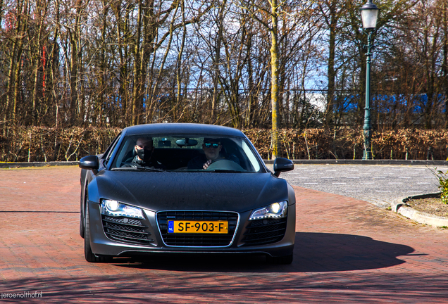 Audi R8