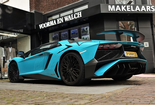 Lamborghini Aventador LP750-4 SuperVeloce Roadster