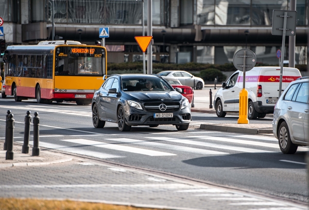 Mercedes-AMG GLA 45 X156 2017