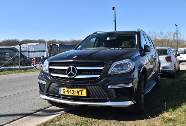 Mercedes-Benz GL 63 AMG X166