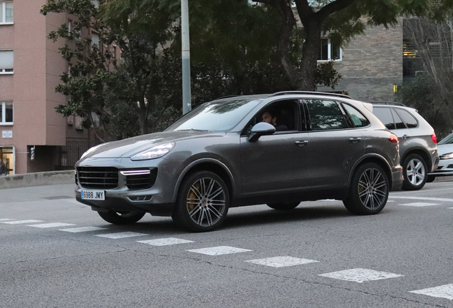 Porsche 958 Cayenne Turbo S MkII