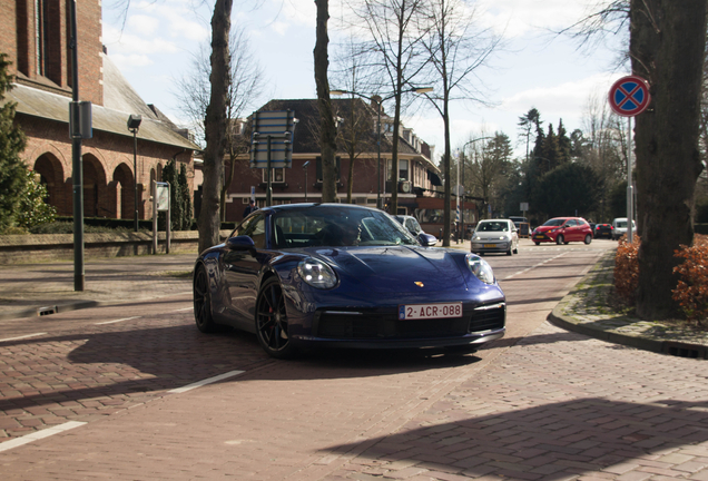 Porsche 992 Carrera S