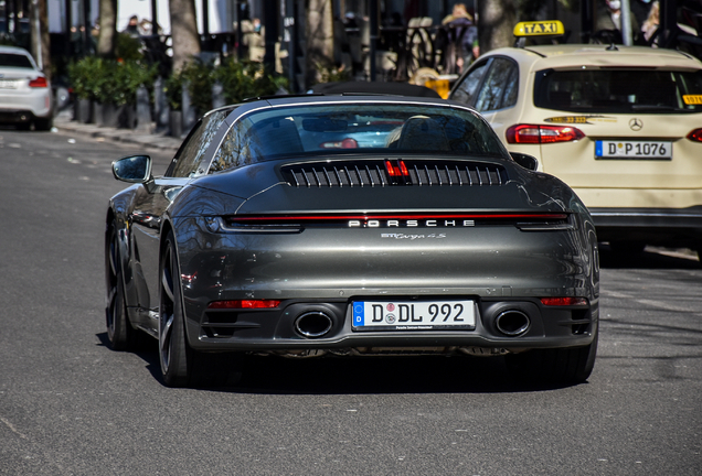 Porsche 992 Targa 4S