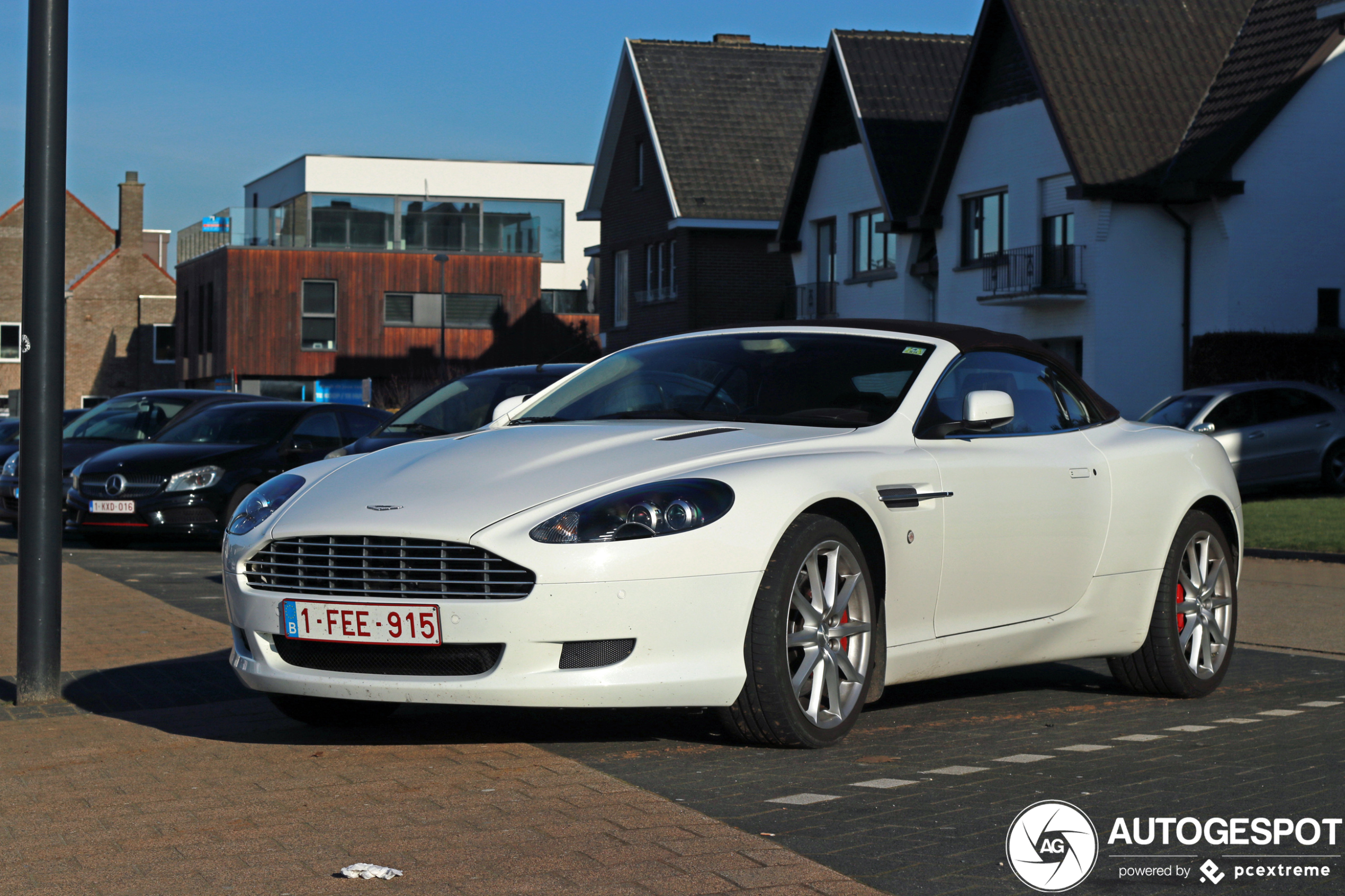 Aston Martin DB9 Volante