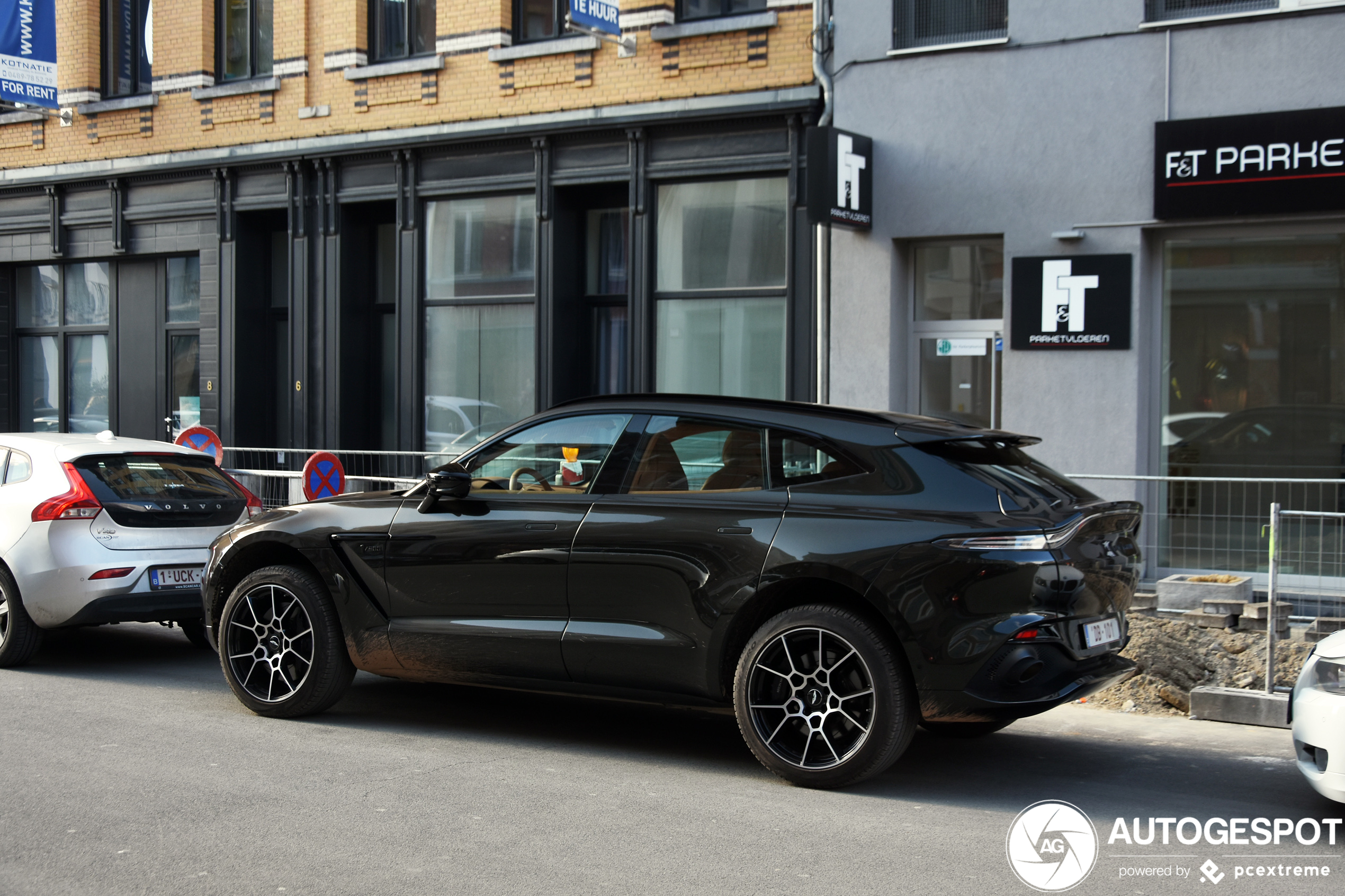 Aston Martin DBX