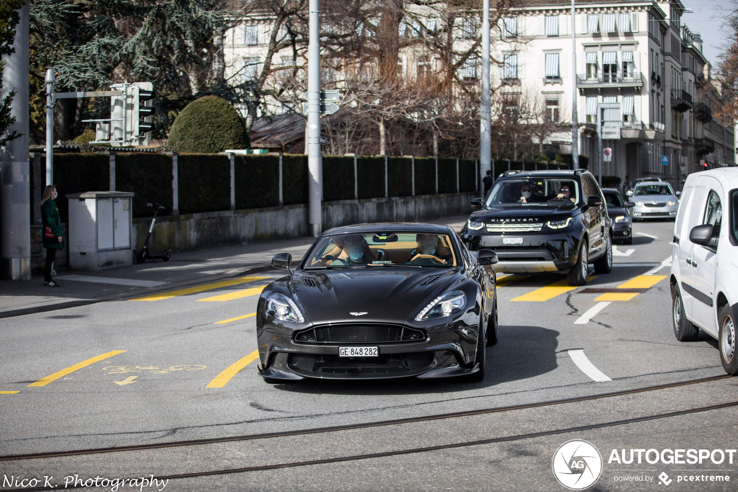 Aston Martin Vanquish S 2017