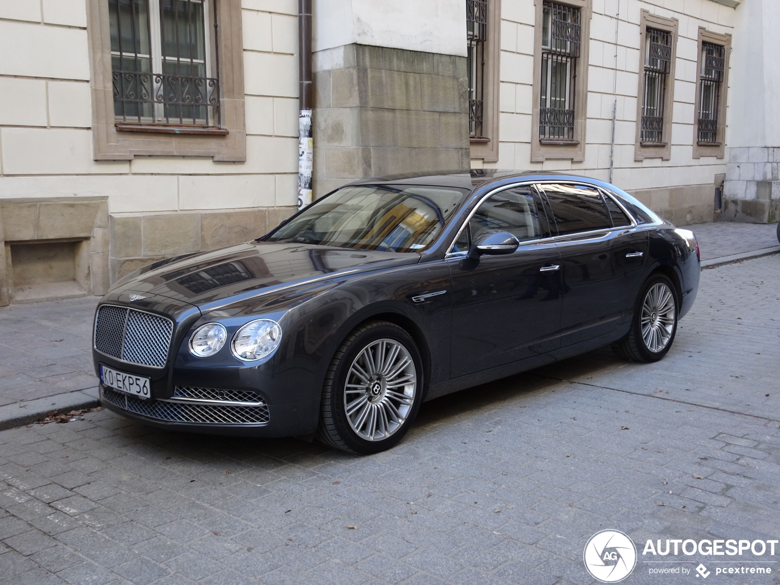 Bentley Flying Spur W12