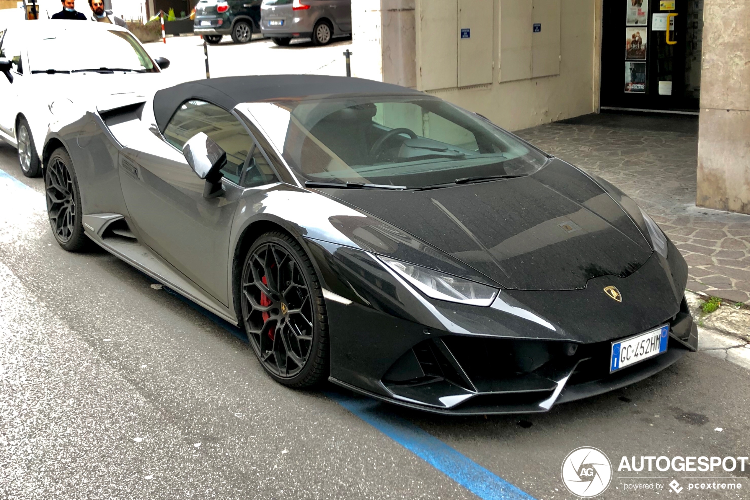 Lamborghini Huracán LP640-4 EVO Spyder