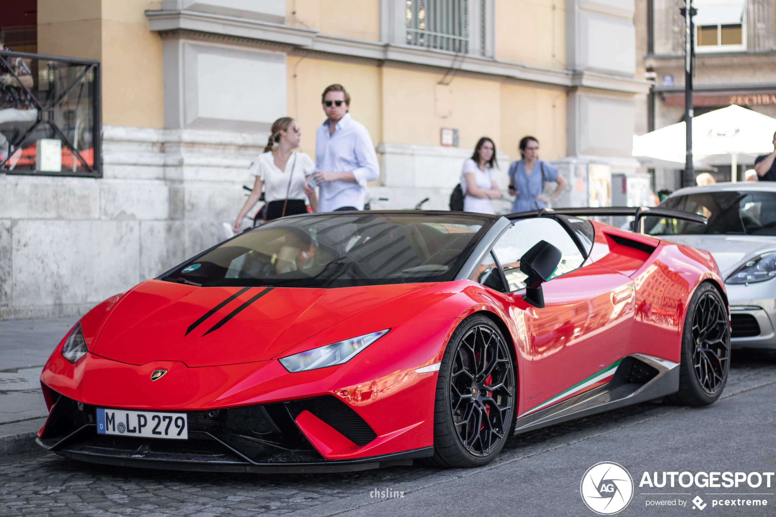 Lamborghini Huracán LP640-4 Performante Spyder