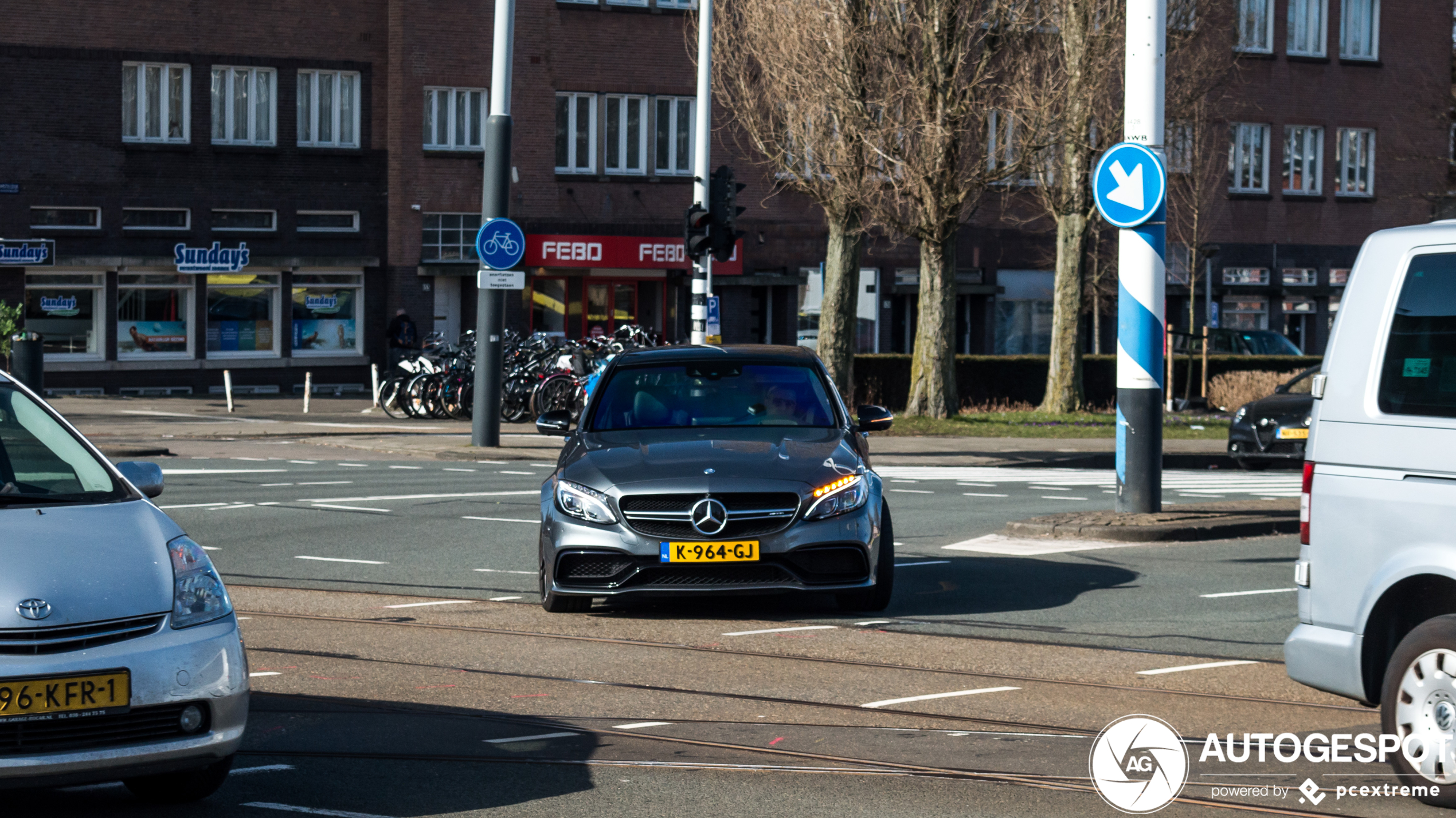 Mercedes-AMG C 63 S W205