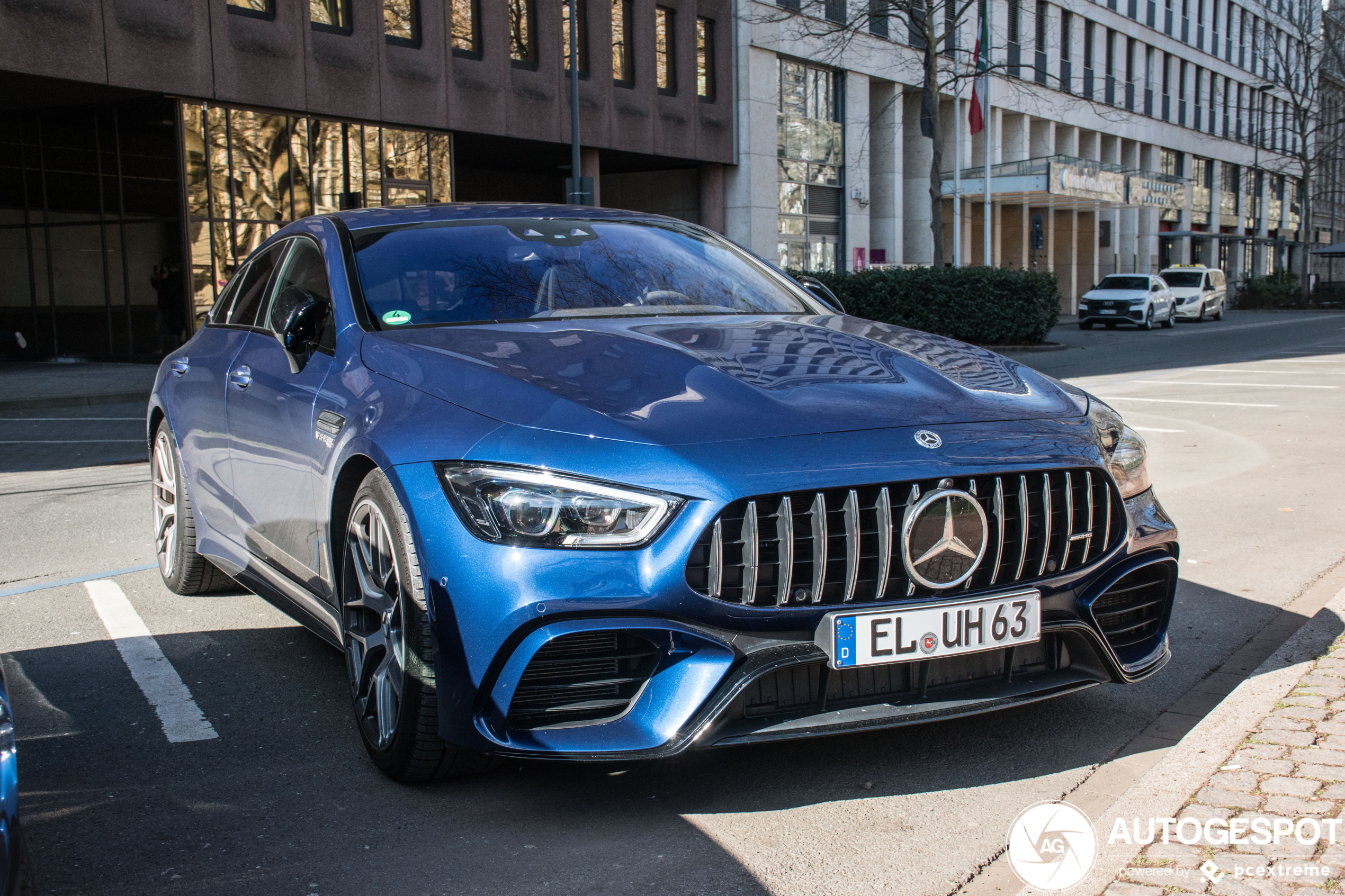 Mercedes-AMG GT 63 X290