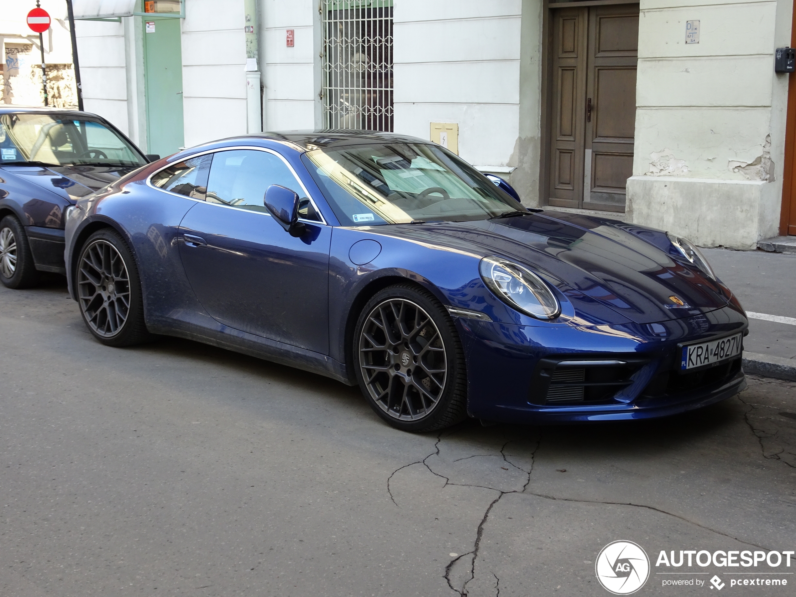 Porsche 992 Carrera 4S