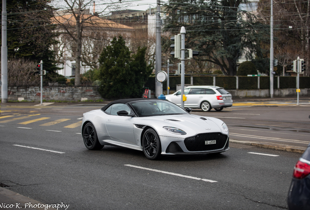 Aston Martin DBS Superleggera Volante