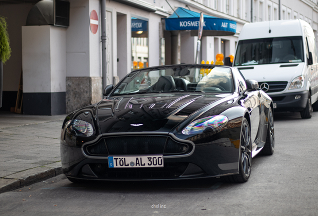 Aston Martin V12 Vantage S Roadster